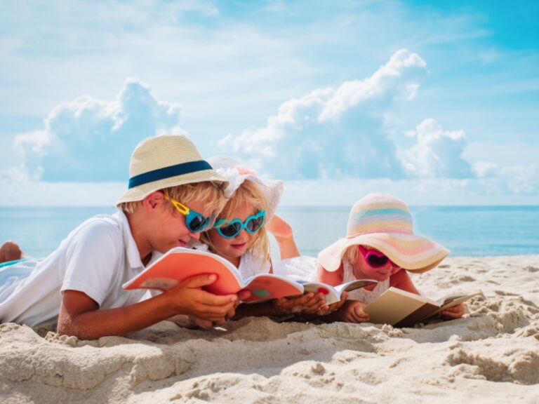 C’est les vacances Papa! Maman non pas les devoirs… Trouver des moyens ludiques de maintenir l’envie d’apprendre pendant les congés